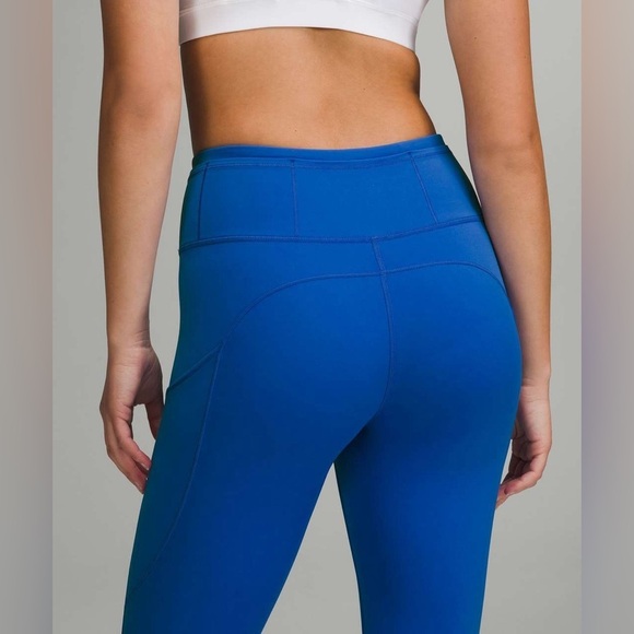 Lululemon Fast and Free High-Rise Crop 23", Blazer Blue Tone, Size 0 - Picture 4 of 10